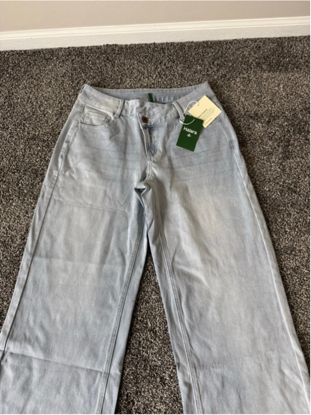 Halara Flex™ Asymmetric Low Rise Baggy Wide Leg Washed Jeans Size Small Long - Picture 7 of 16